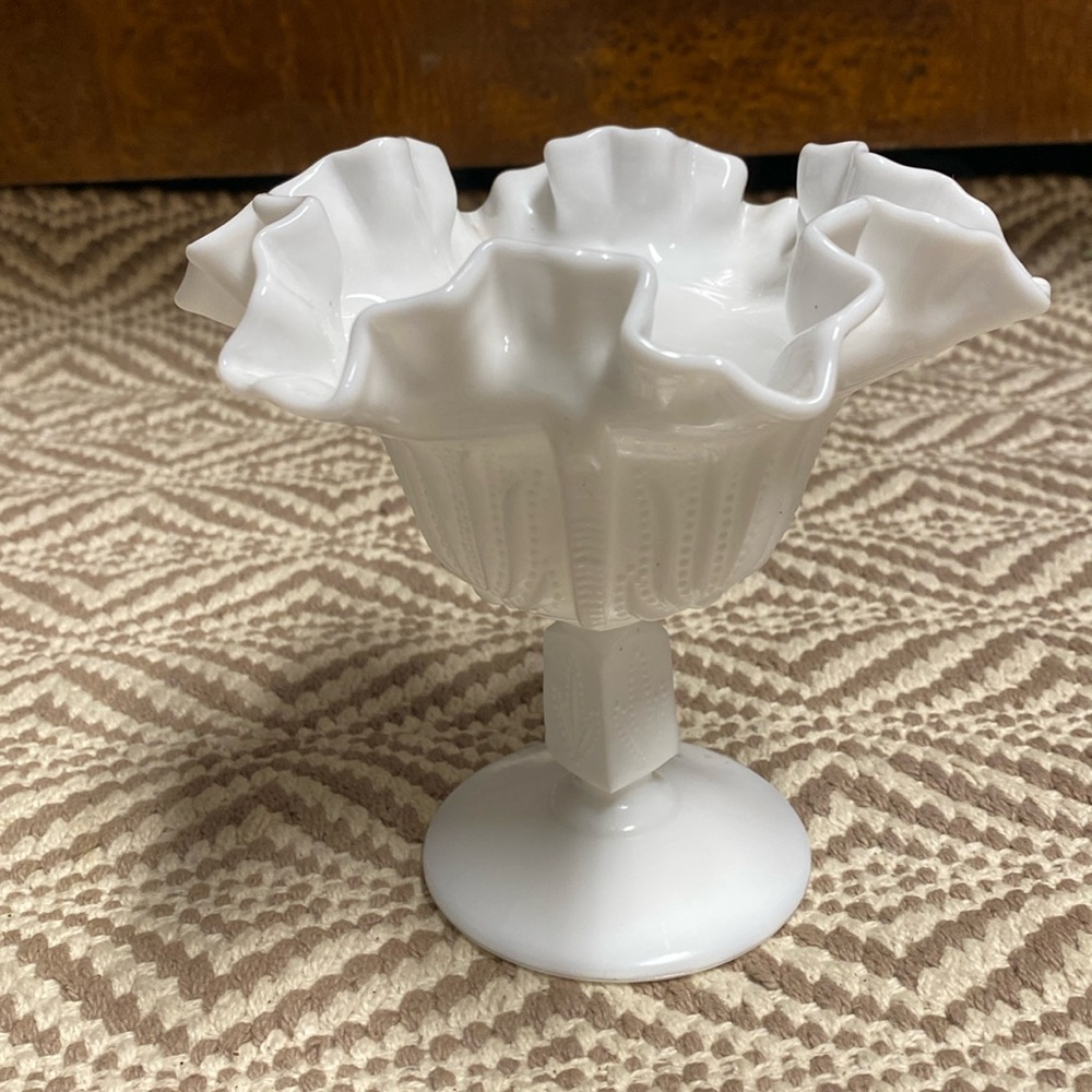 Fenton milk glass comport compote vase candy nut trinket bowl cactus